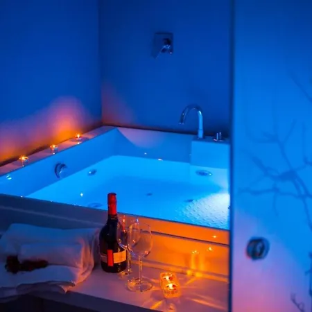Etnea 208 Luxury Jacuzzi Bed & Breakfast Catania