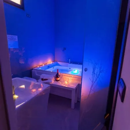 Etnea 208 Luxury Jacuzzi