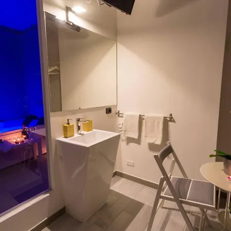 Etnea 208 Luxury Jacuzzi * Catania