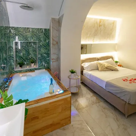 Etnea 208 Luxury Jacuzzi