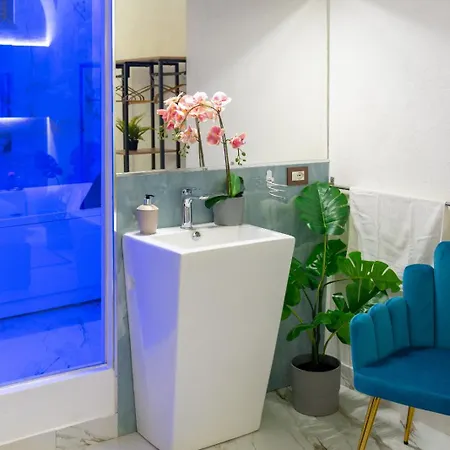 Etnea 208 Luxury Jacuzzi B&B 4*